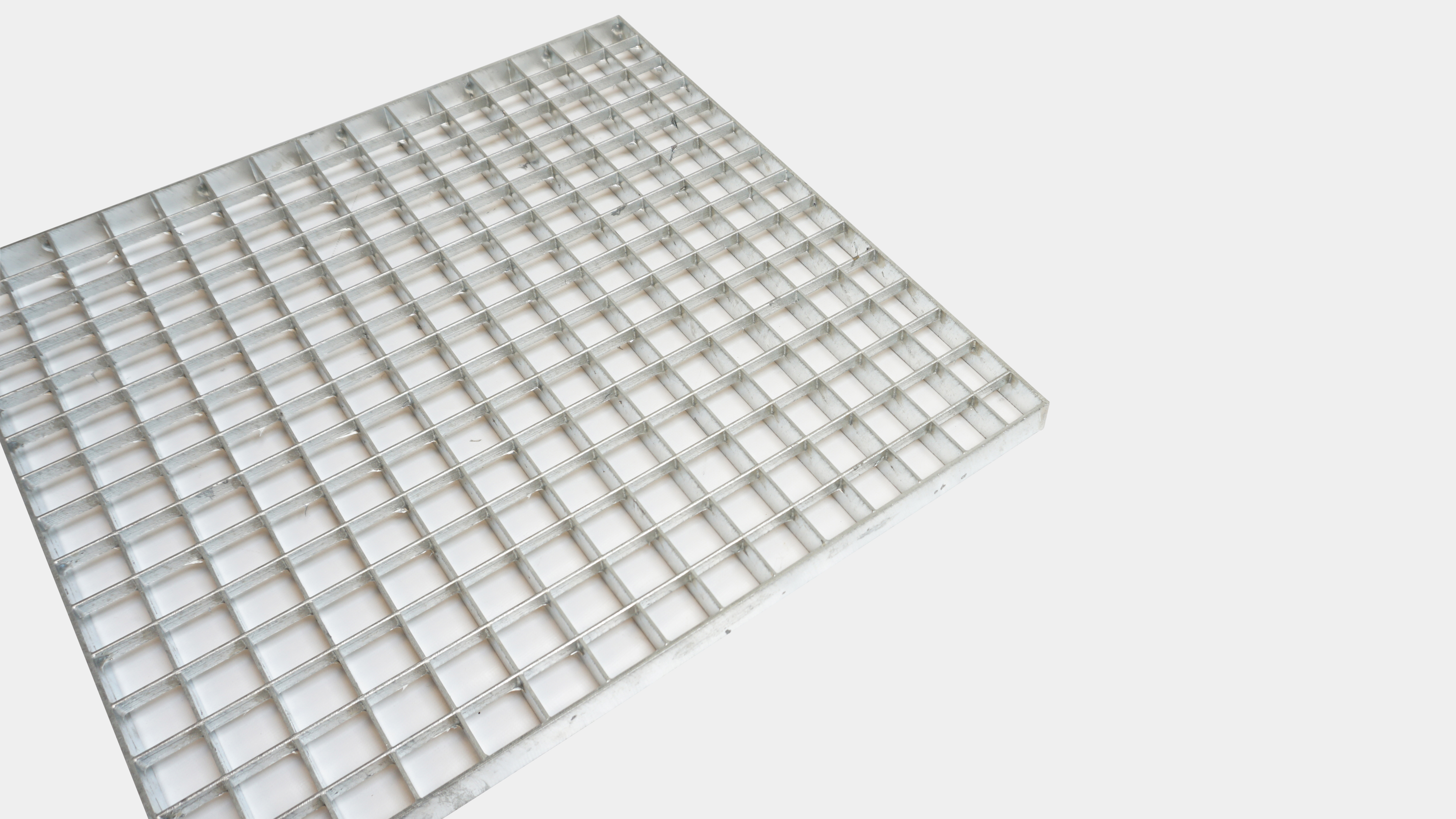 IWH Anti-Mardergitter, 1.900 x 1.500 mm Material: PE-HD Kunststoff